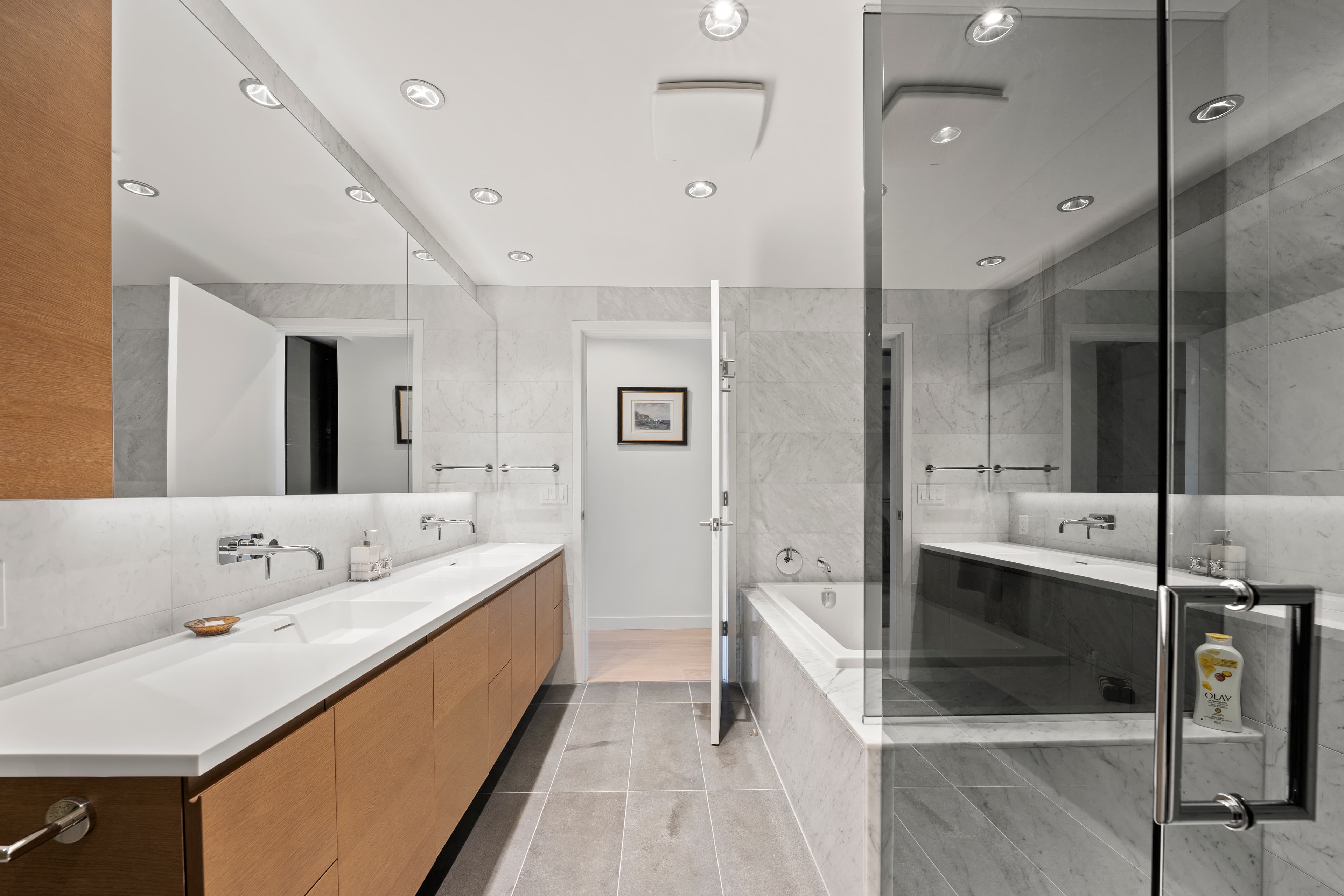 1289 Hornby Street - Photo 7