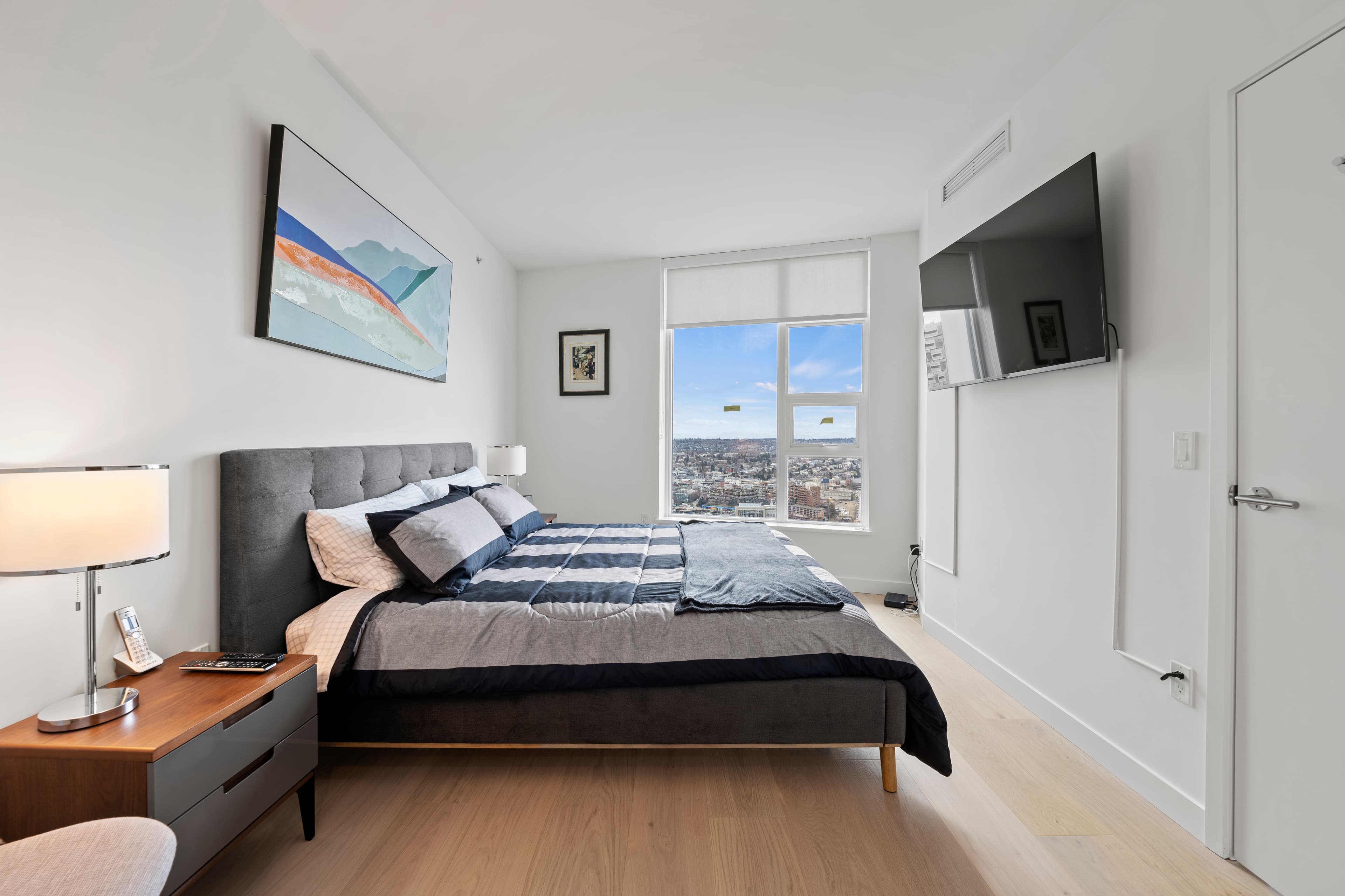 1289 Hornby Street - Photo 9