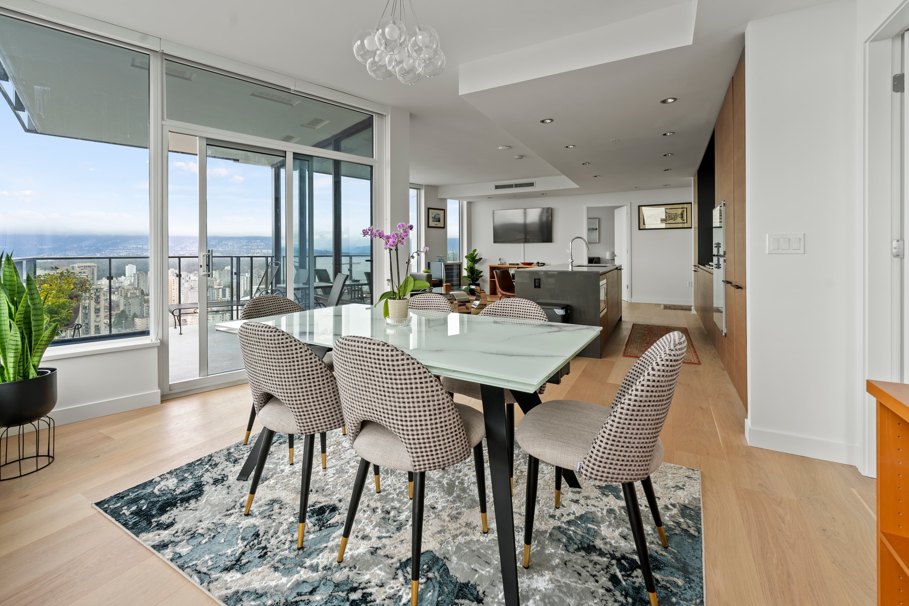 1289 Hornby Street - Photo 13
